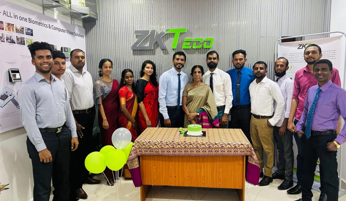 Live U Expands with a New Showroom in Jaffna!